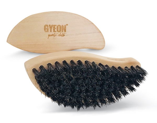 Gyeon Q2M Accessori LeatherBrush